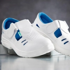 Bílý bezpečnostní sandál VOG S1